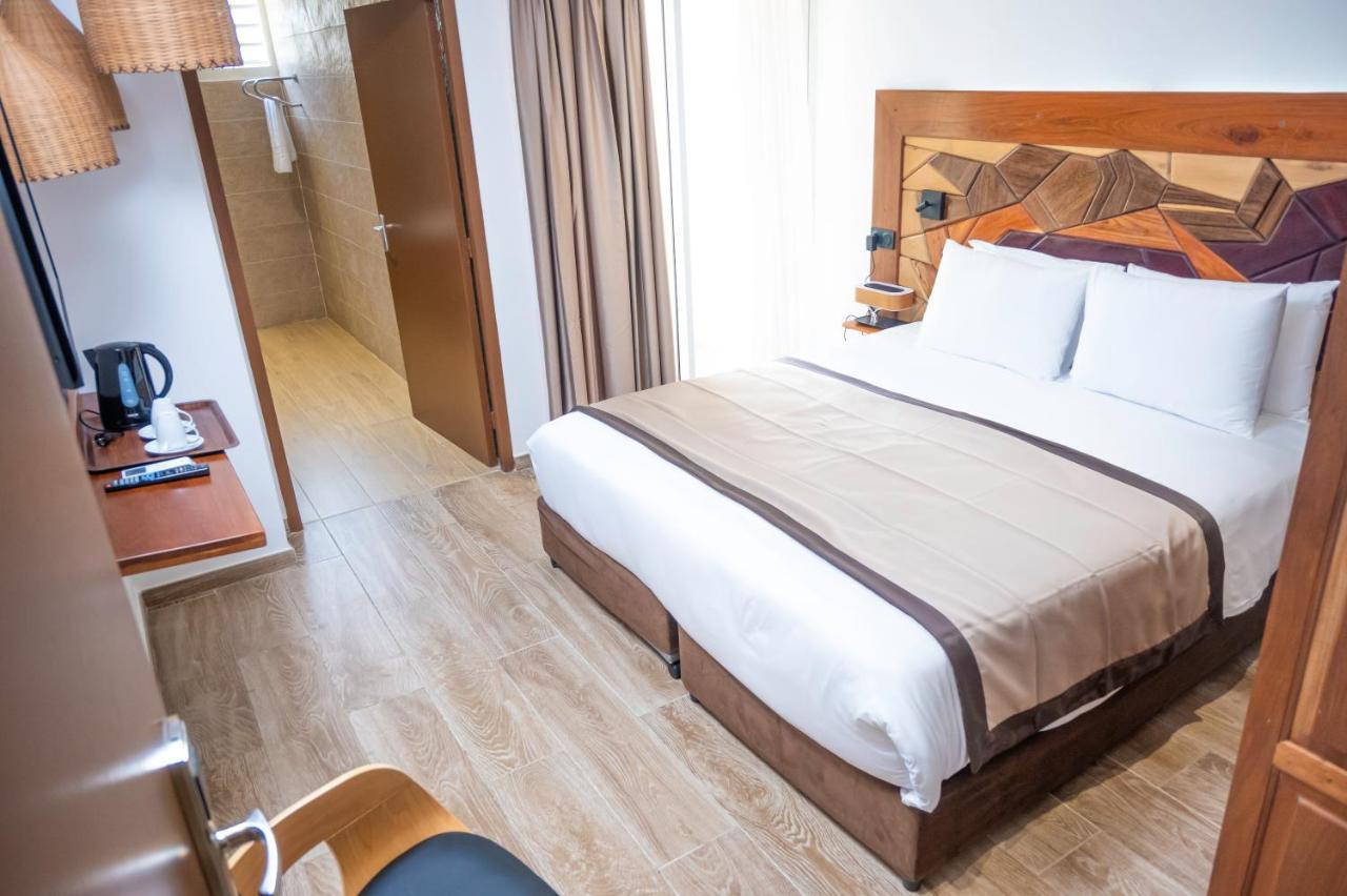 Hotel Belle Terre Resort Macouria-Tonate Bagian luar foto