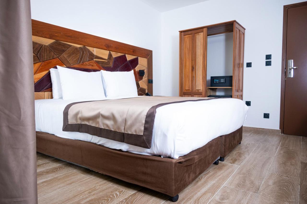 Hotel Belle Terre Resort Macouria-Tonate Bagian luar foto